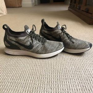 Nike Air Zoom Mariah Flyknit Racer sz 10